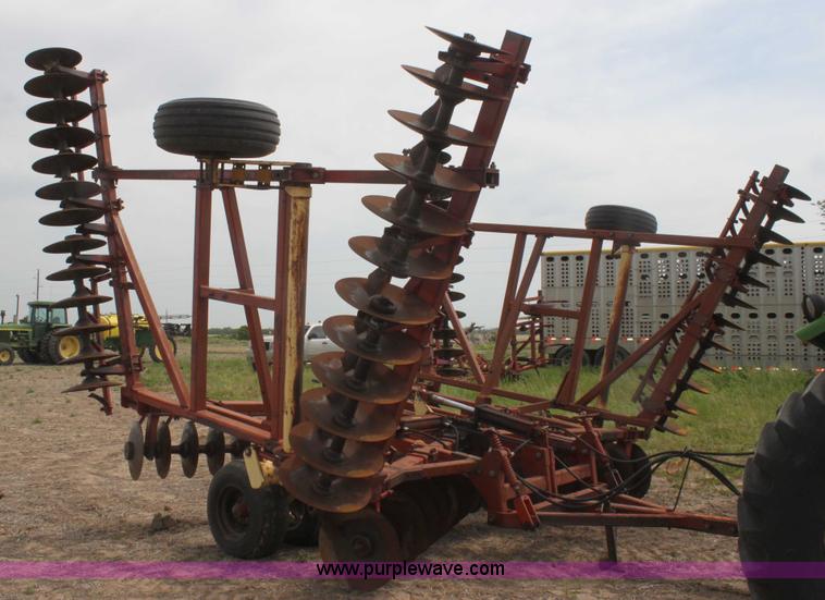 image for item I7410 Krause 960A 30' offset folding disk