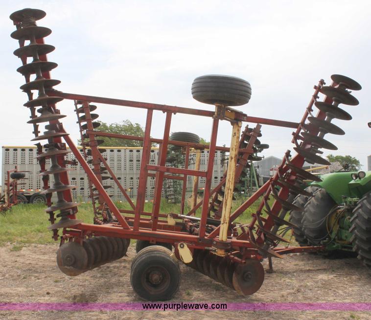 image for item I7410 Krause 960A 30' offset folding disk