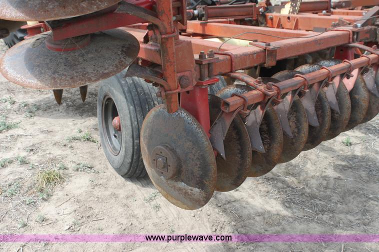 image for item I7410 Krause 960A 30' offset folding disk