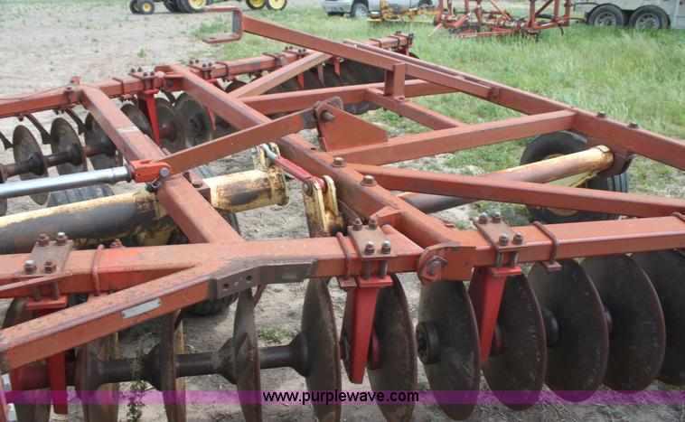 image for item I7410 Krause 960A 30' offset folding disk