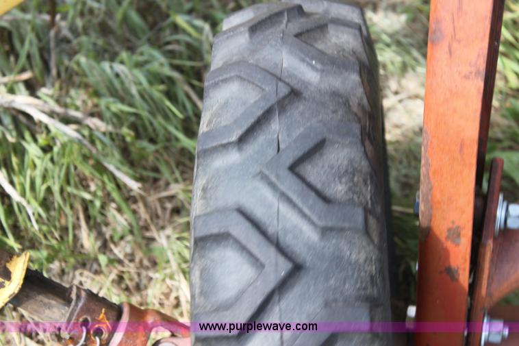 image for item I7417 (2) New Holland twin side delivery rakes