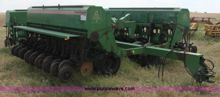 image for item I7418 Great Plains Solid Stand 36' folding drill