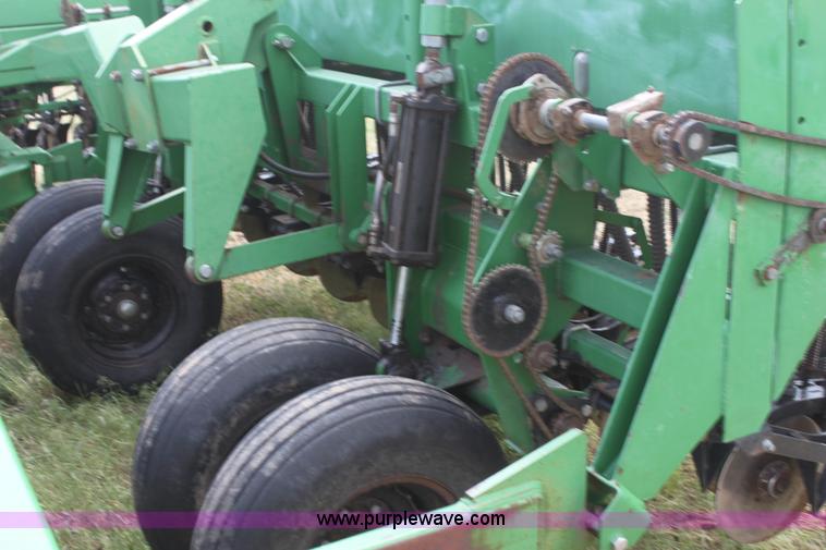 image for item I7418 Great Plains Solid Stand 36' folding drill