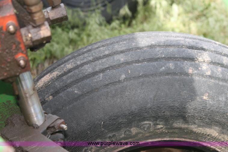 image for item I7418 Great Plains Solid Stand 36' folding drill