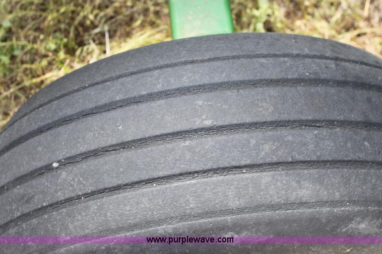 image for item I7418 Great Plains Solid Stand 36' folding drill