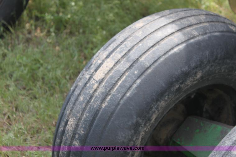 image for item I7418 Great Plains Solid Stand 36' folding drill