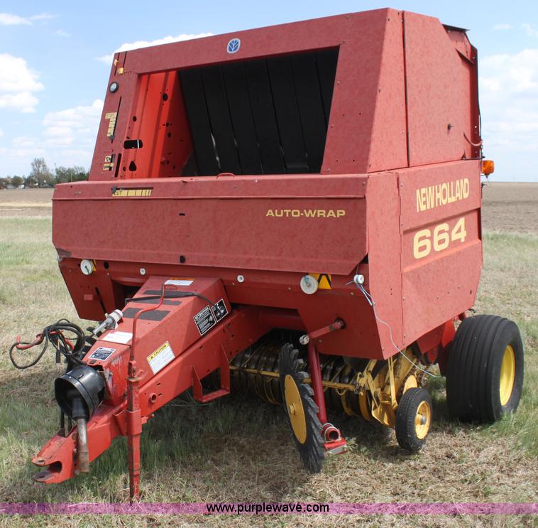 image for item I7419 1997 New Holland 664 round baler