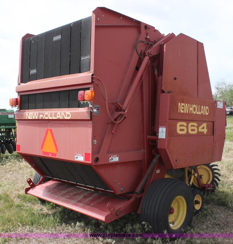 image for item I7419 1997 New Holland 664 round baler