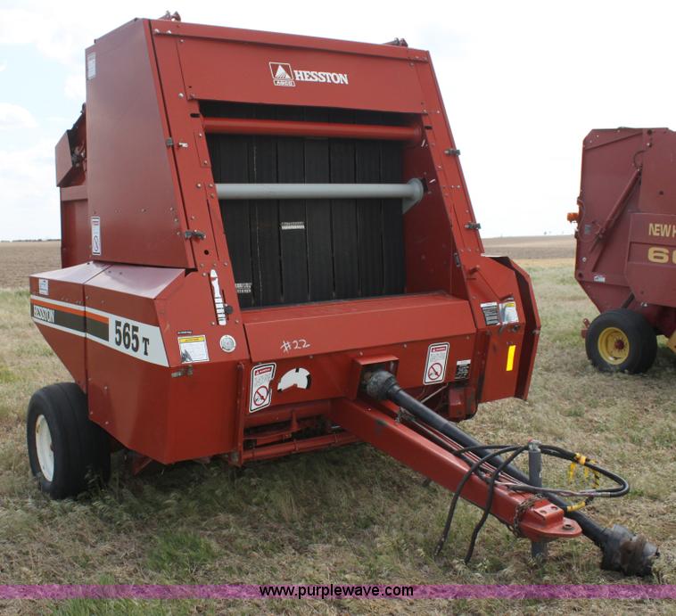 image for item I7420 Hesston 565T round baler