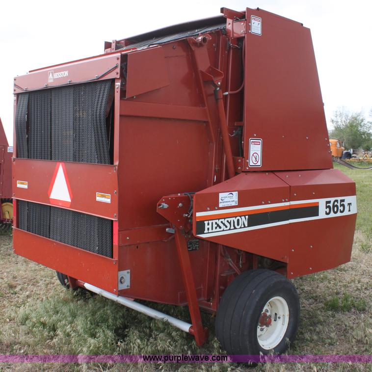image for item I7420 Hesston 565T round baler