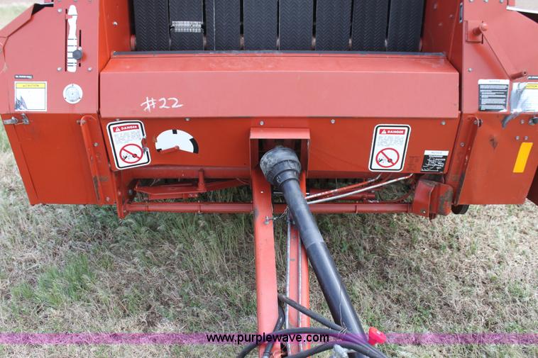 image for item I7420 Hesston 565T round baler
