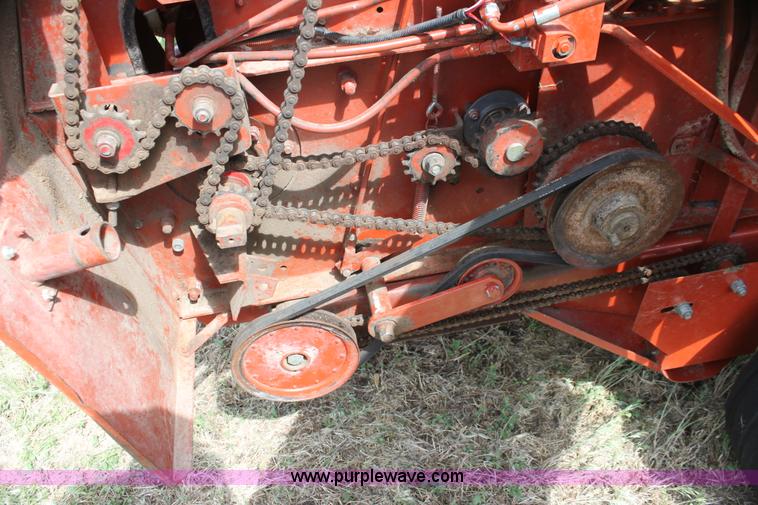 image for item I7420 Hesston 565T round baler