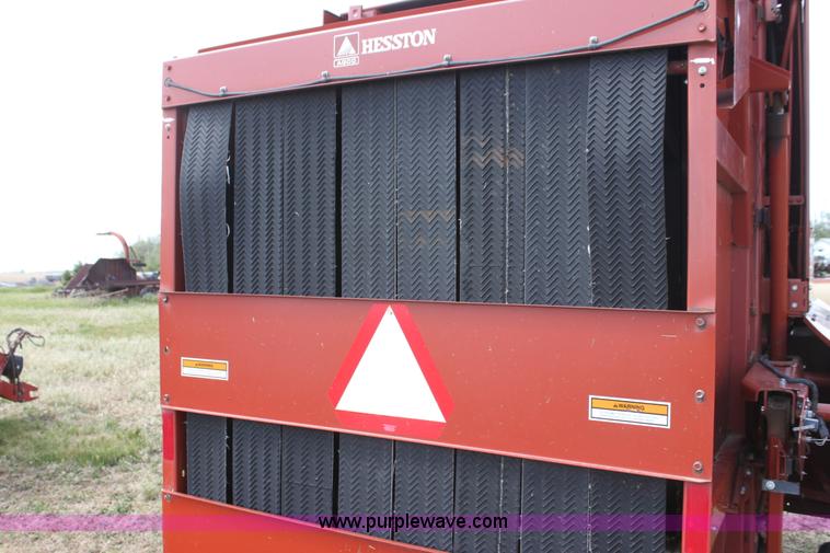 image for item I7420 Hesston 565T round baler