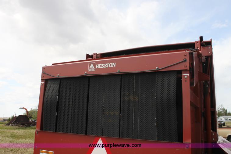 image for item I7420 Hesston 565T round baler
