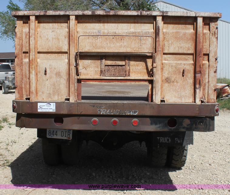 image for item I7470 1979 Chevrolet C60 grain truck