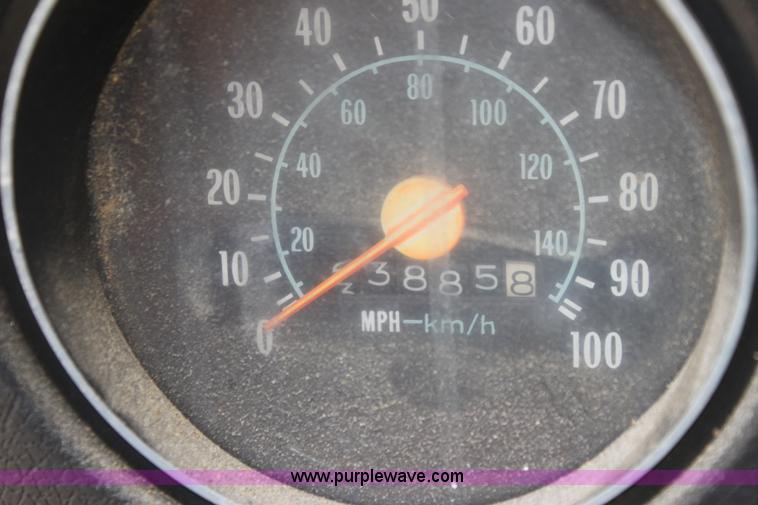 image for item I7470 1979 Chevrolet C60 grain truck