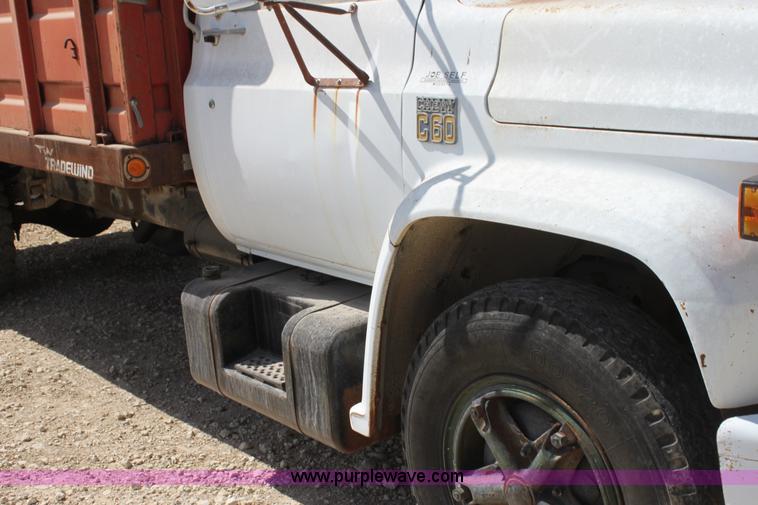image for item I7470 1979 Chevrolet C60 grain truck