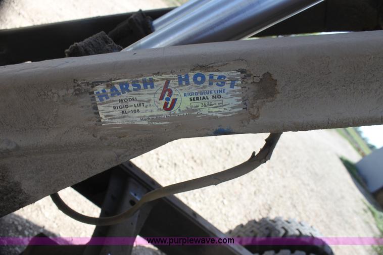 image for item I7470 1979 Chevrolet C60 grain truck