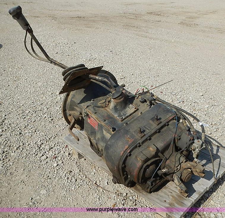 International RT6613 Eaton manual transmission in Topeka, KS Item AC9003 sold Purple Wave