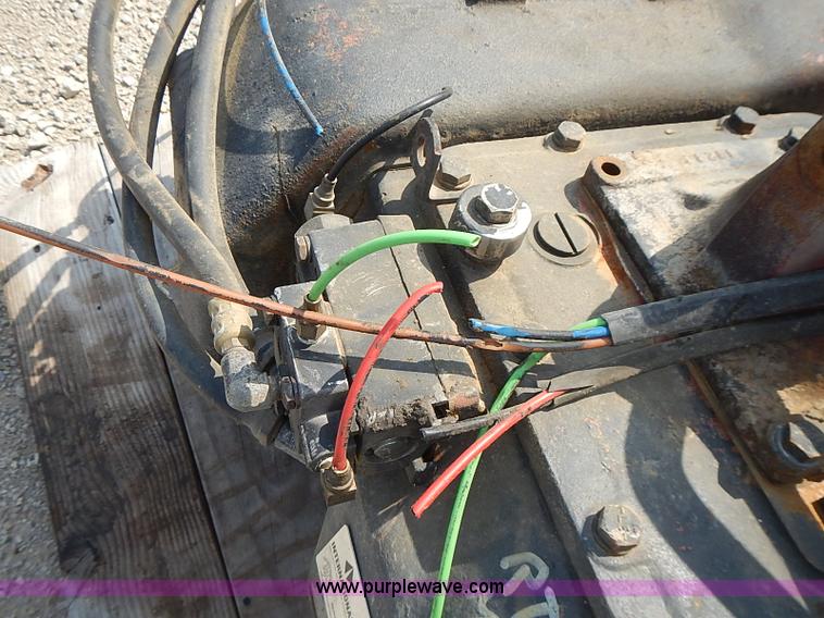 International RT6613 Eaton manual transmission in Topeka, KS Item AC9003 sold Purple Wave