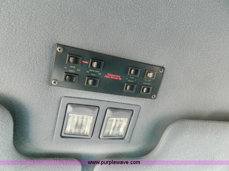 image for item AL9991 1997 Lincoln Town Car Executive limousine