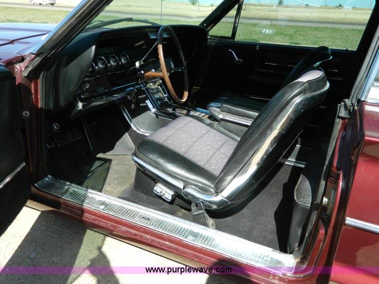 image for item AL9992 1966 Ford Thunderbird