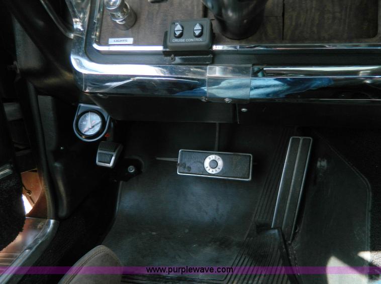 image for item AL9992 1966 Ford Thunderbird