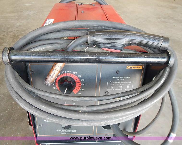 Lincoln Electric Power Mig 215 welder in Baileyville, KS Item AZ9988 sold Purple Wave