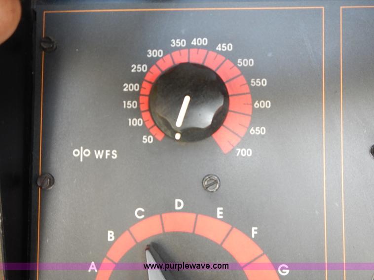 image for item AZ9988 Lincoln Electric Power Mig 215 welder