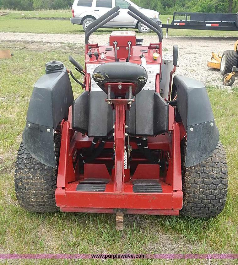 image for item AZ9998 2008 Ferris Evolution lawn mower