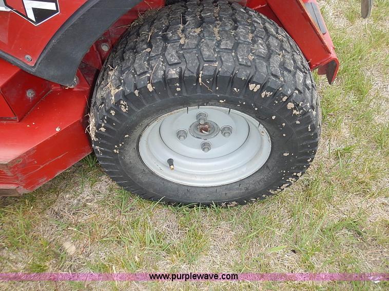 image for item AZ9998 2008 Ferris Evolution lawn mower