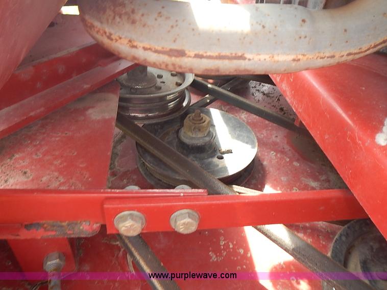 image for item AZ9998 2008 Ferris Evolution lawn mower