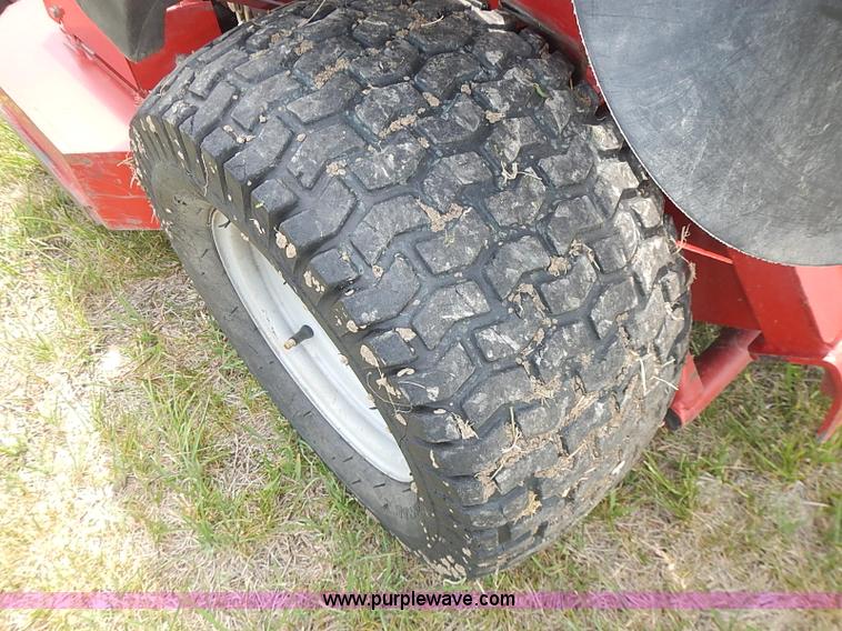 image for item AZ9998 2008 Ferris Evolution lawn mower