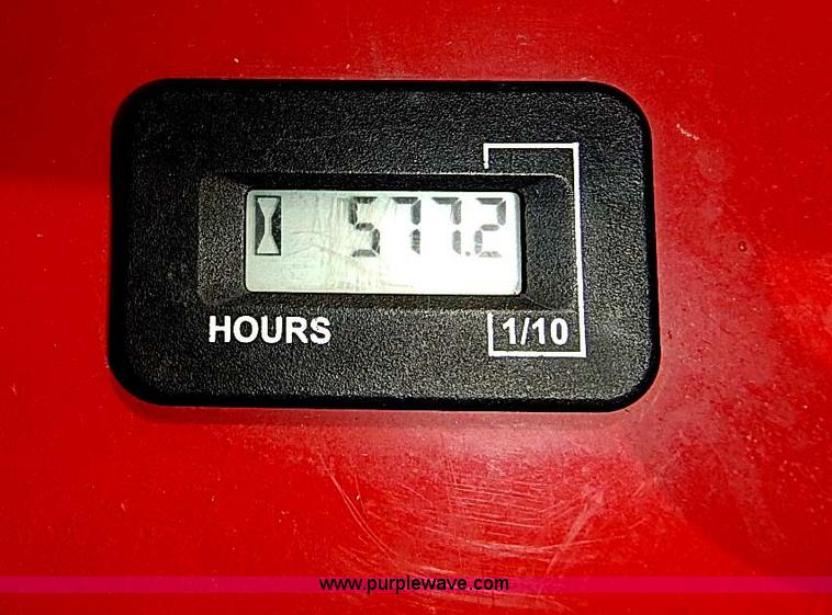 image for item AZ9998 2008 Ferris Evolution lawn mower