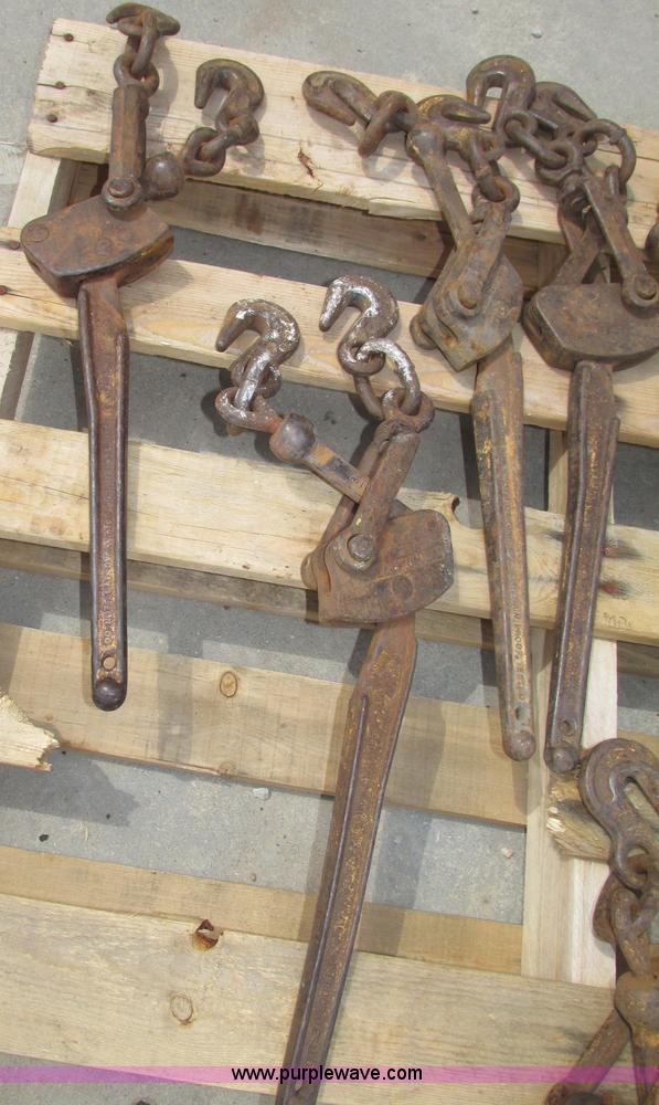 image for item C1988 Assorted chain binders, chains, highway triangles