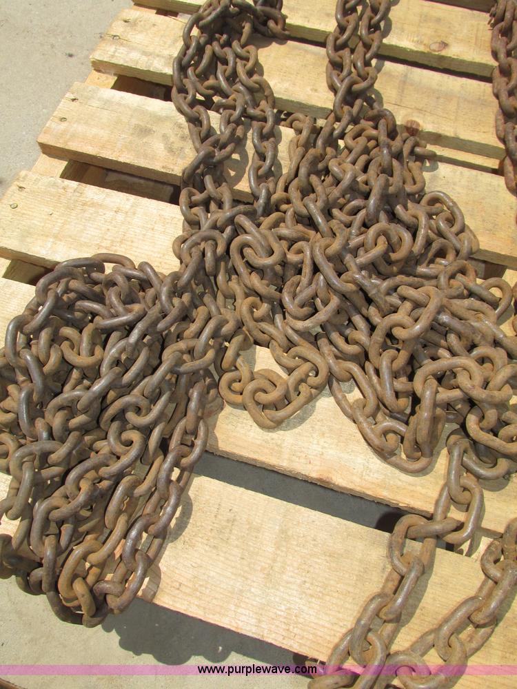 image for item C1989 Assorted chain binders, chains, highway triangles