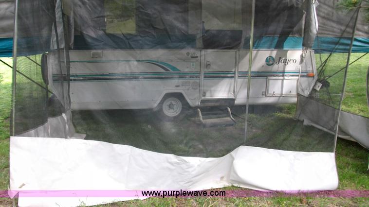 image for item D1010 1996 Jayco 1207 pop up camper