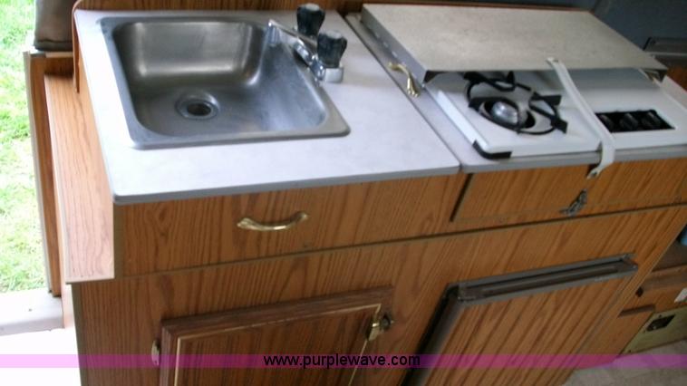 image for item D1010 1996 Jayco 1207 pop up camper