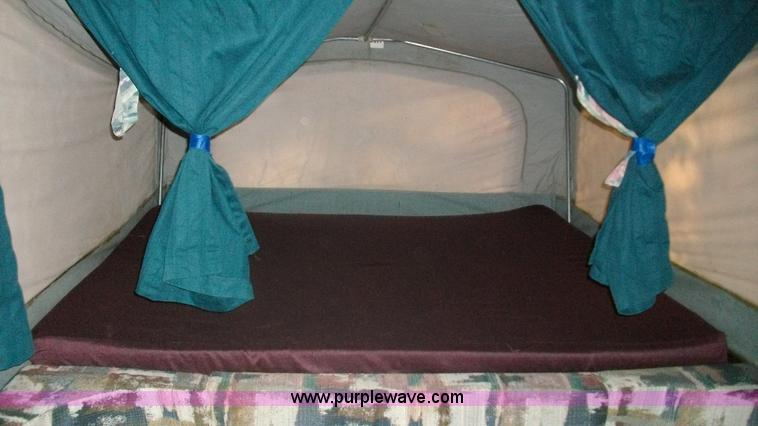 image for item D1010 1996 Jayco 1207 pop up camper