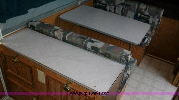 image for item D1010 1996 Jayco 1207 pop up camper