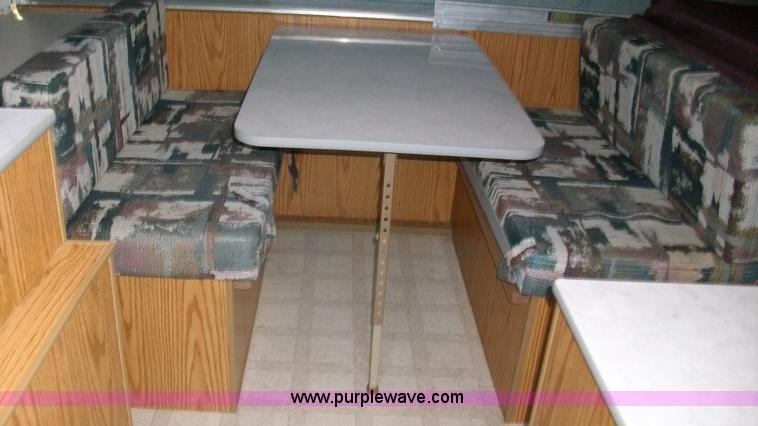image for item D1010 1996 Jayco 1207 pop up camper