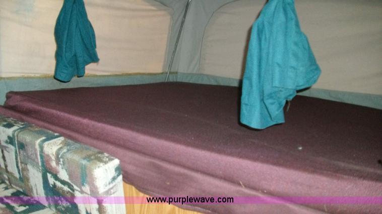 image for item D1010 1996 Jayco 1207 pop up camper