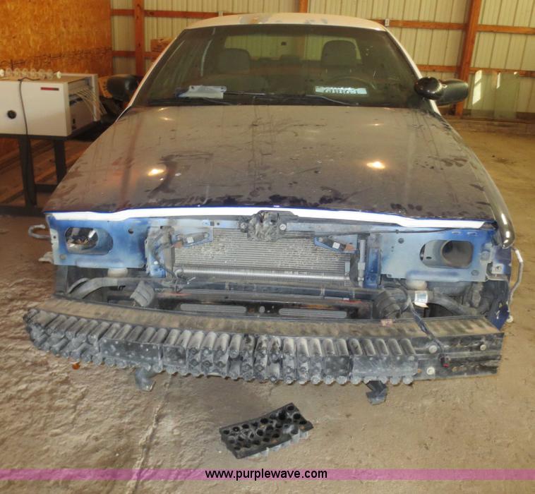 image for item F6959 2007 Ford Crown Victoria Police Interceptor