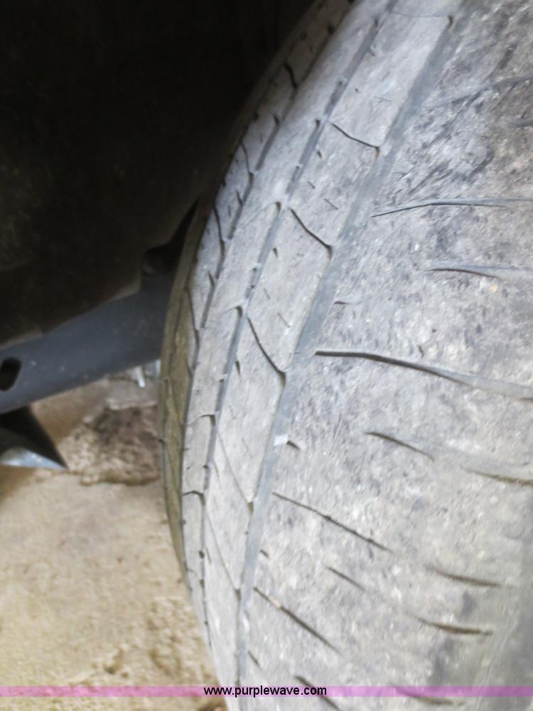 image for item F6959 2007 Ford Crown Victoria Police Interceptor