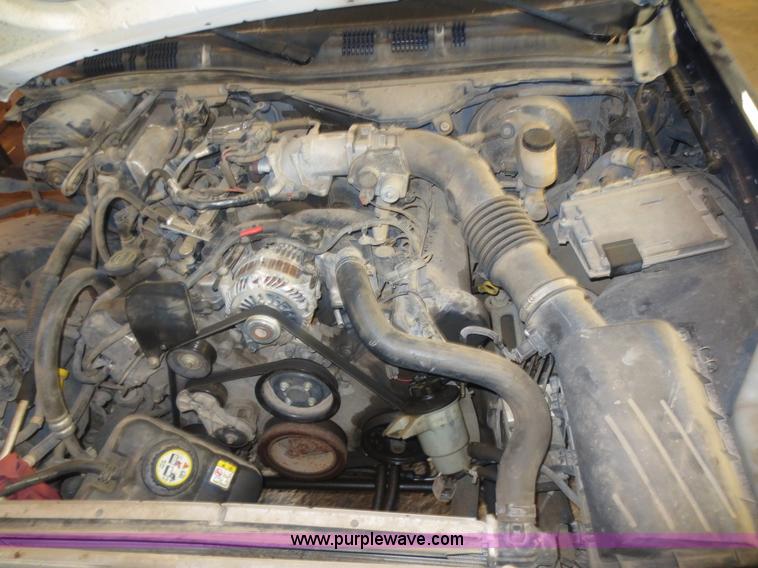 image for item F6959 2007 Ford Crown Victoria Police Interceptor