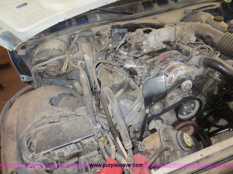 image for item F6959 2007 Ford Crown Victoria Police Interceptor