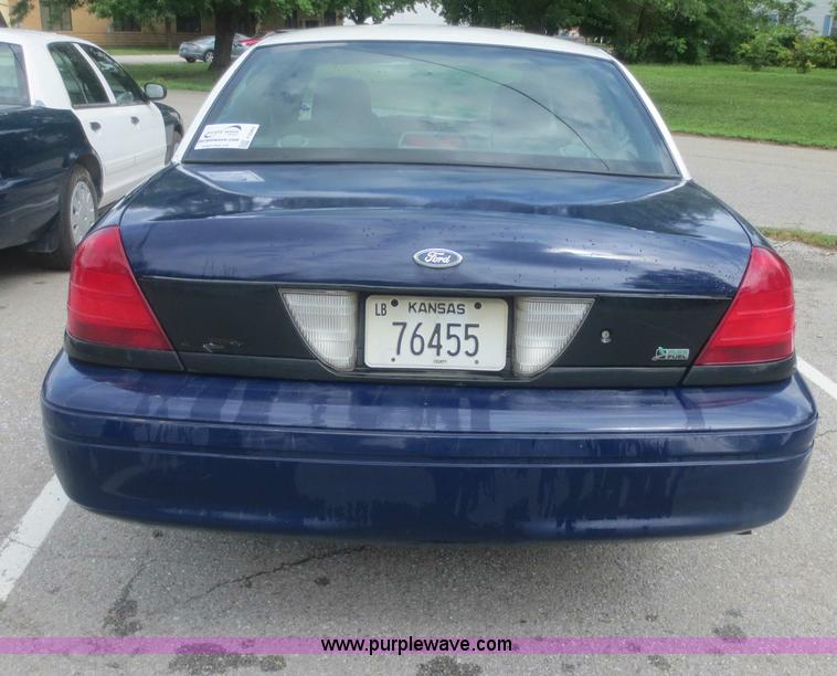 image for item F6962 2010 Ford Crown Victoria Police Interceptor