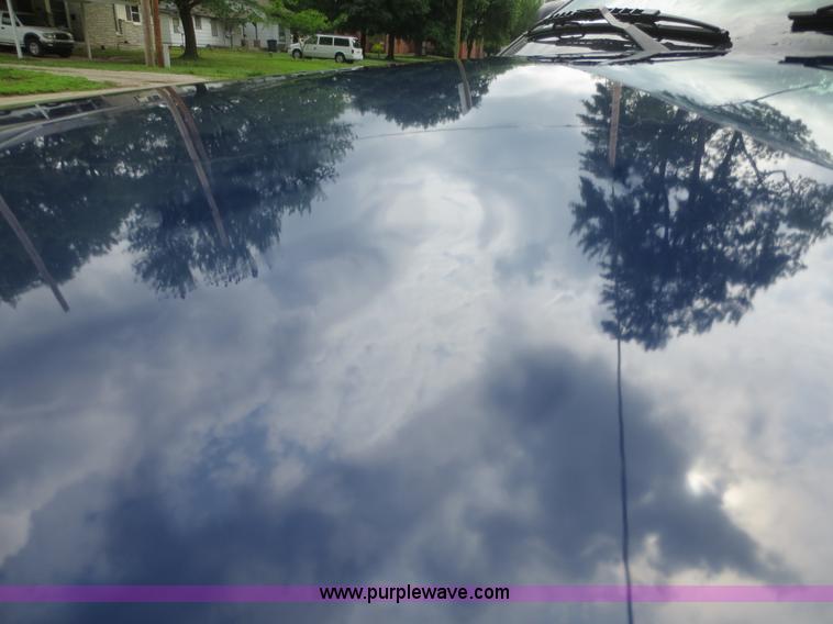 image for item F6962 2010 Ford Crown Victoria Police Interceptor