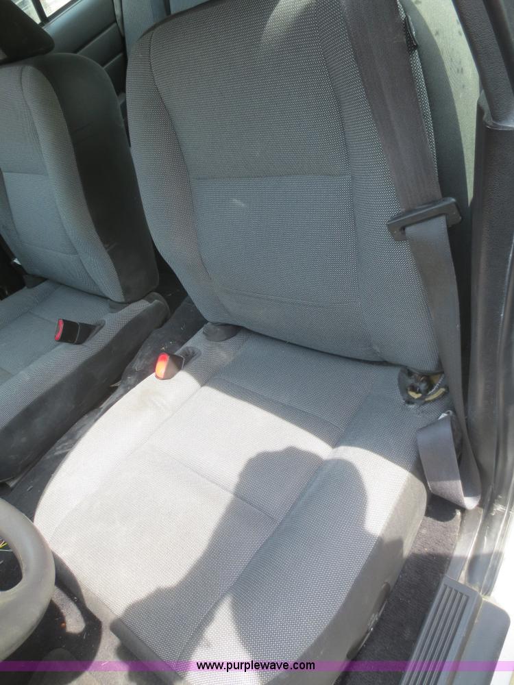 image for item F6963 2010 Ford Crown Victoria Police Interceptor