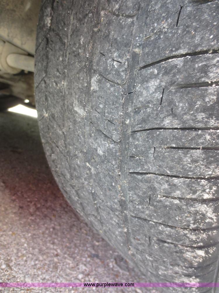 image for item F6964 2010 Ford Crown Victoria Police Interceptor